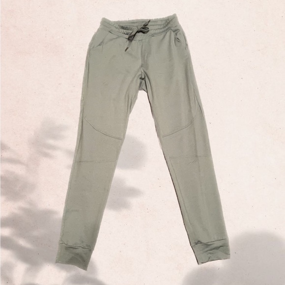 BuffBunny - Blue Jasmine Jogger - Picture 3 of 12